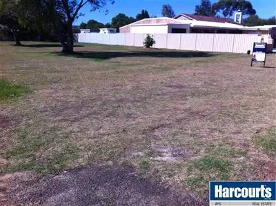 8 Hester Street, Harvey WA 6220