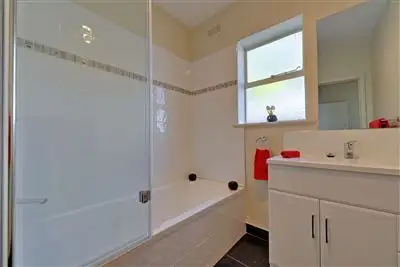 Fifth view of Homely unit listing, 1/20 Lewan Avenue, Kingston TAS 7050