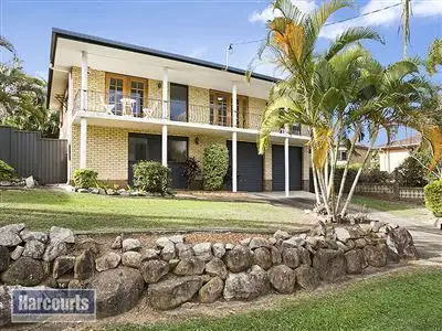 8 Owarra Avenue East, Ferny Hills QLD 4055