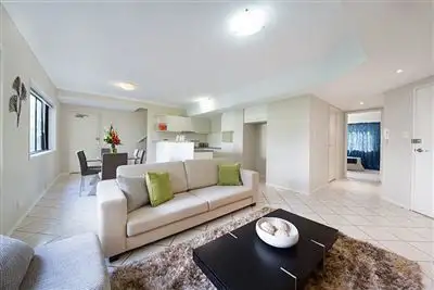Third view of Homely townhouse listing, 2/532 Oxley Road, Sherwood QLD 4075