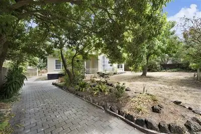 Second view of Homely house listing, 21 Raymond Street, Ashwood VIC 3147