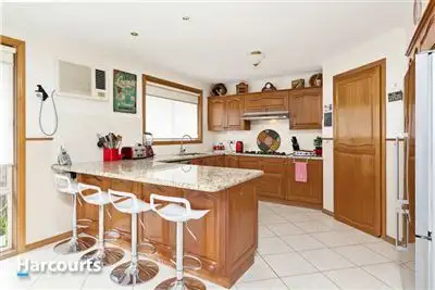Sixth view of Homely house listing, 34 Lodge Crescent, Berwick VIC 3806
