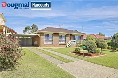 6 Cromarty Place, St Andrews NSW 2566