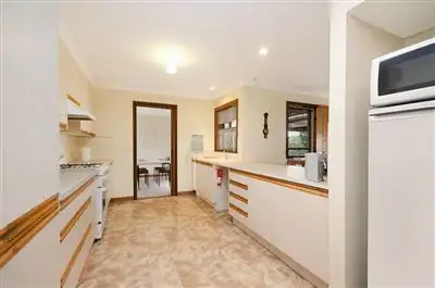 Fourth view of Homely house listing, 15 David Street, Hamilton VIC 3300