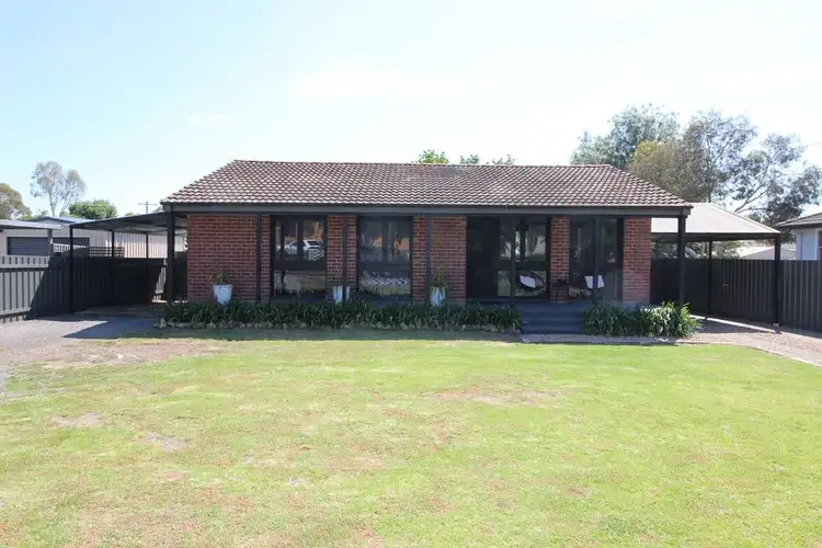 61 Cowcumbla Street, Cootamundra NSW 2590
