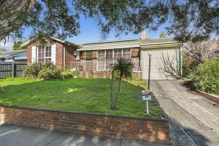 90 Ashleigh Avenue, Frankston VIC 3199