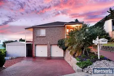 5 Gannet Court, Hallett Cove SA 5158