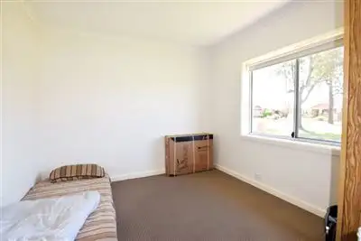 Fourth view of Homely unit listing, 1/13/15 Gray Street, Wangaratta VIC 3677