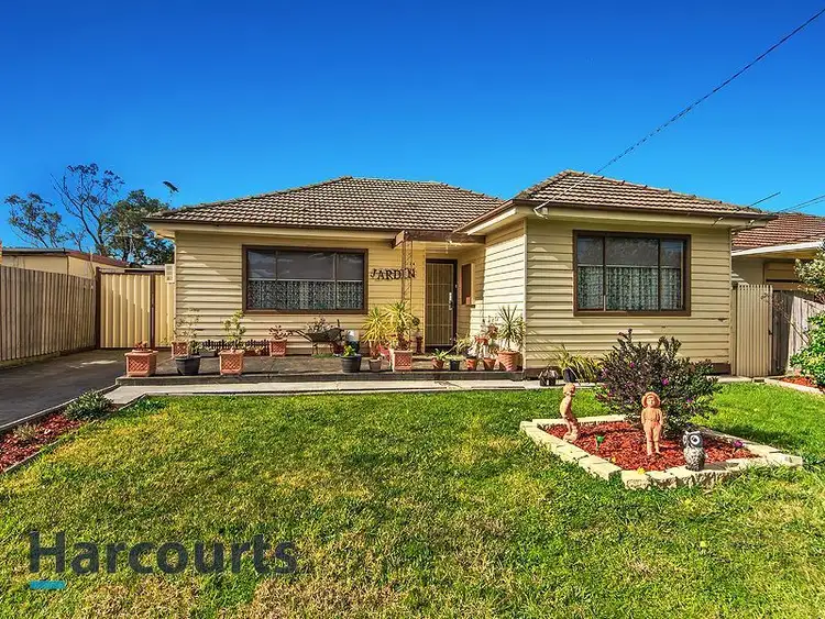 24 Neimur Avenue, Deer Park VIC 3023