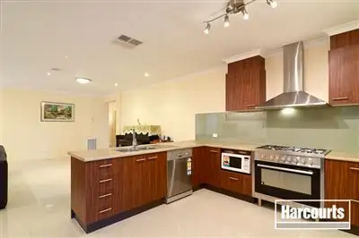 4 Merlin Drive, Cranbourne North VIC 3977