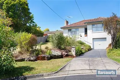 12 Woodside Avenue, Ringwood VIC 3134