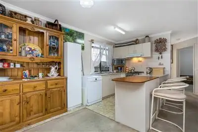 Fifth view of Homely house listing, 16 Tennyson Avenue, Kilsyth VIC 3137
