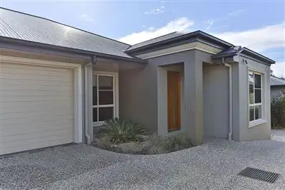 Main view of Homely unit listing, 2/223 Mackenzie Street, Centenary Heights QLD 4350