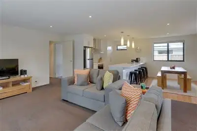 Fourth view of Homely unit listing, 2/9 Discovery Place, Margate TAS 7054