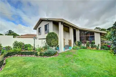 1235 Doveton Street North, Invermay VIC 3352