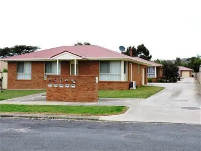 Main view of Homely unit listing, 4 Waratah Ave, Ararat VIC 3377