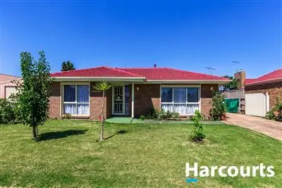 10 Kellett Street, Cranbourne North VIC 3977