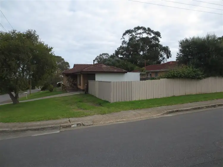 Second view of Homely house listing, 21 Parkview Rise, Hackham SA 5163