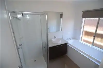 Fourth view of Homely house listing, 4 Piccadilly Circuit, Doreen VIC 3754