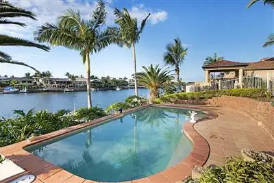 13 Karabella Court, Mermaid Waters QLD 4218