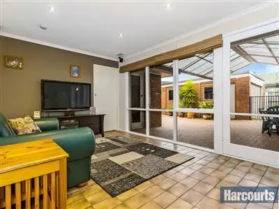 Fourth view of Homely house listing, 5 Silverene Court, Vermont South VIC 3133