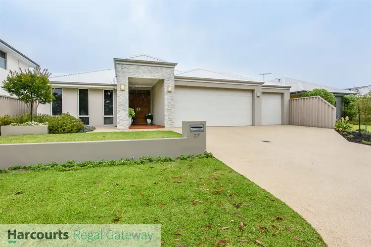 27 Blue Mountain Cir, Aubin Grove WA 6164