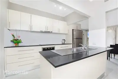 15 Phyllis Street, Minto NSW 2566