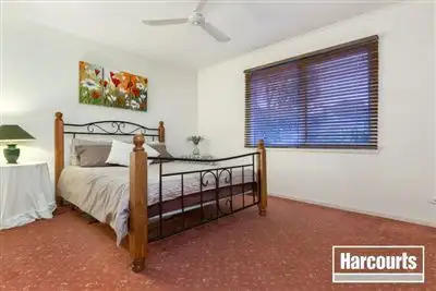 Sixth view of Homely house listing, 11 Tyntynder Close, Berwick VIC 3806