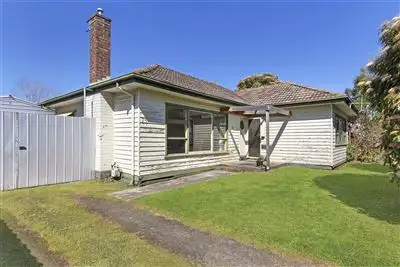 75 Calvert Street, Hamlyn Heights VIC 3215