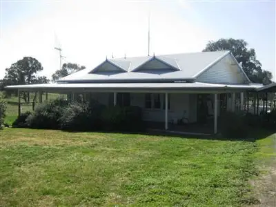 160 Gum Road,, Caveat VIC 3660