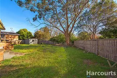 Fourth view of Homely house listing, 5 Illuka Crescent, Mount Waverley VIC 3149