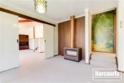 Sixth view of Homely house listing, 8 Bunurong Place, Cranbourne VIC 3977