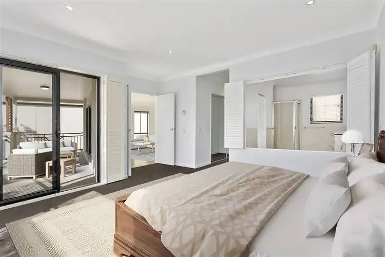 Fifth view of Homely townhouse listing, 31 Greenway Circuit, Mount Ommaney QLD 4074