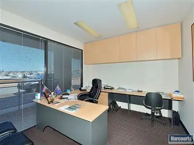 Sixth view of Homely unit listing, 2/30 Spinnaker Quay, Mandurah WA 6210