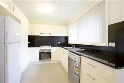 Fifth view of Homely villa listing, 4/124 Victoria Street, Werrington NSW 2747