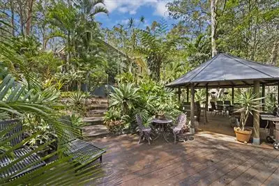 10 McCartney Court, Cashmere QLD 4500