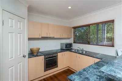 Sixth view of Homely townhouse listing, 4/2 Queens Road, Taringa QLD 4068