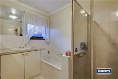 Fifth view of Homely unit listing, 1/29 Wahgunyah Crescent, Langwarrin VIC 3910