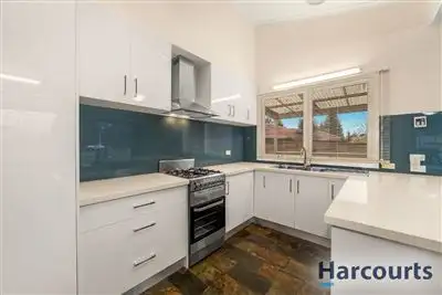 Second view of Homely house listing, 2 Chichester Square, Wantirna VIC 3152