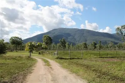 2254 Woodstock Giru Road, Majors Creek QLD 4816