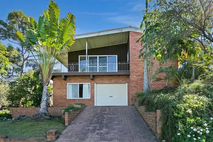 2 Leith Street, Carina QLD 4152