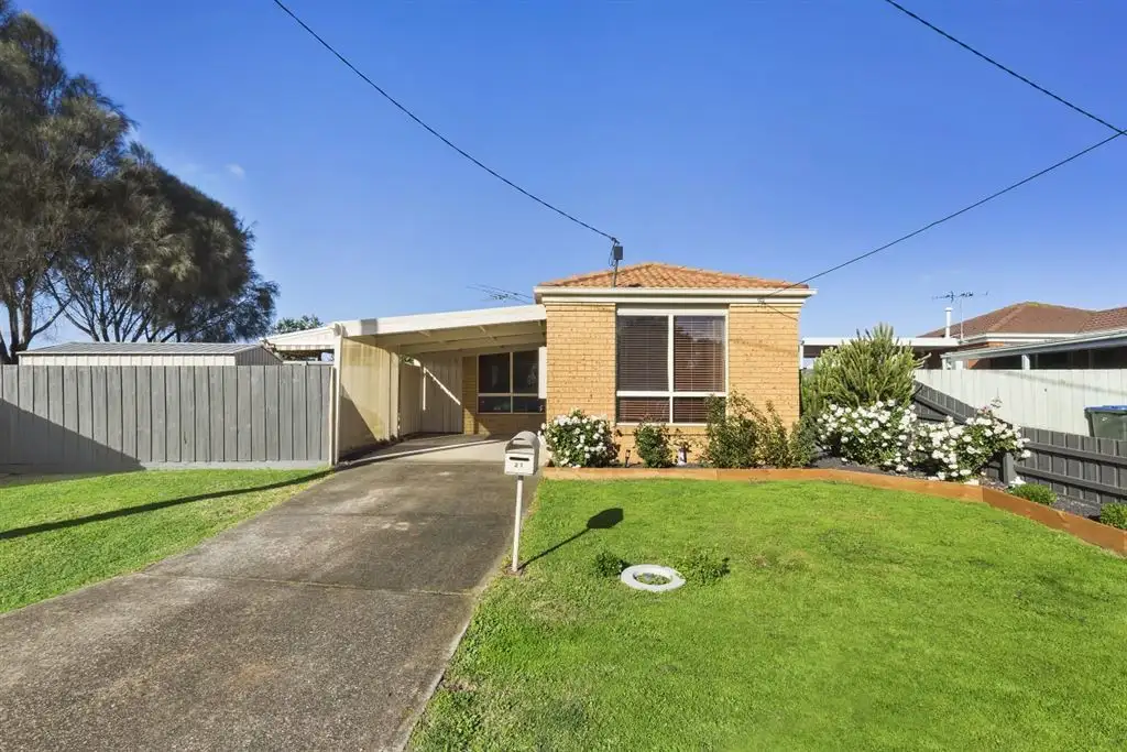 Main view of Homely house listing, 21 Kimberley Road, Werribee VIC 3030