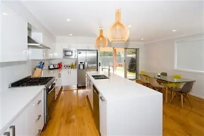 37 Summercloud Crescent, Vincentia NSW 2540