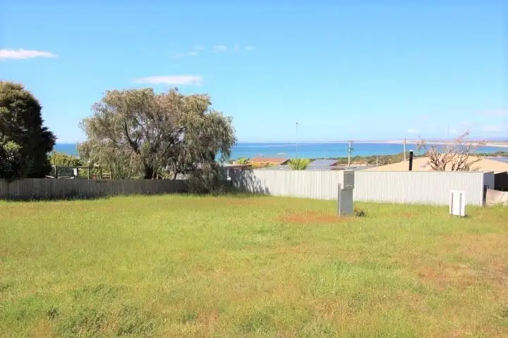 28 Emma Street, Bridport TAS 7262