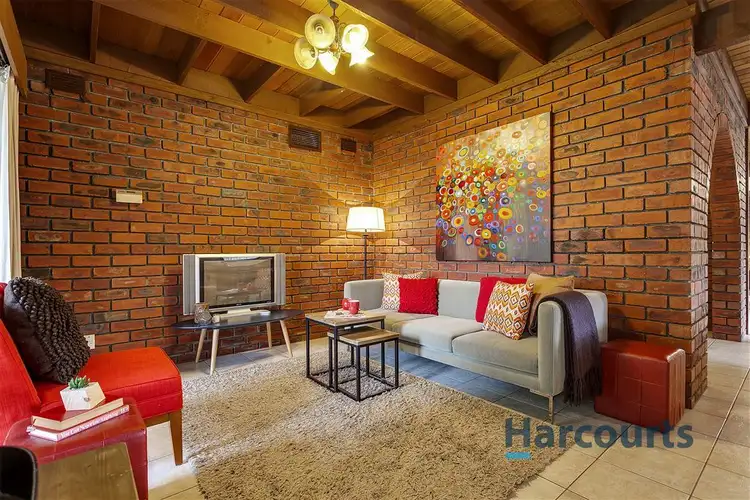 Second view of Homely unit listing, 2 Evelyn Place, Kilsyth VIC 3137