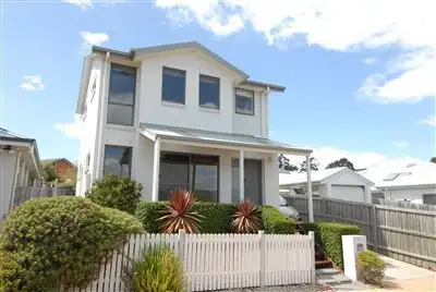 2 George Avenue, Kingston TAS 7050
