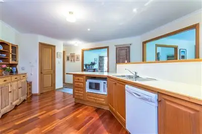 Sixth view of Homely house listing, 7 St Albans Court, Grindelwald TAS 7277