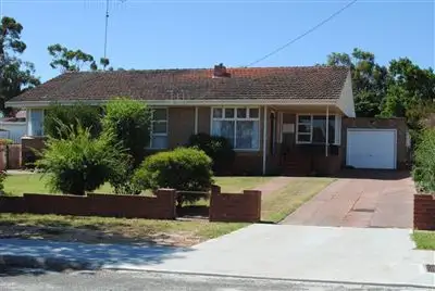 13 McLeod St, Kojonup WA 6395