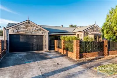 11 Gordon Street, Semaphore Park SA 5019