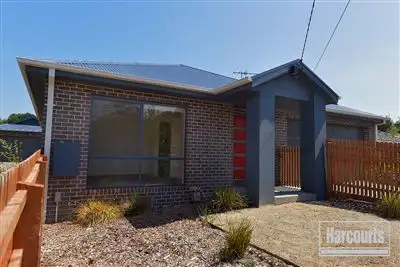 Main view of Homely unit listing, 1/40 Kananook Avenue, Seaford VIC